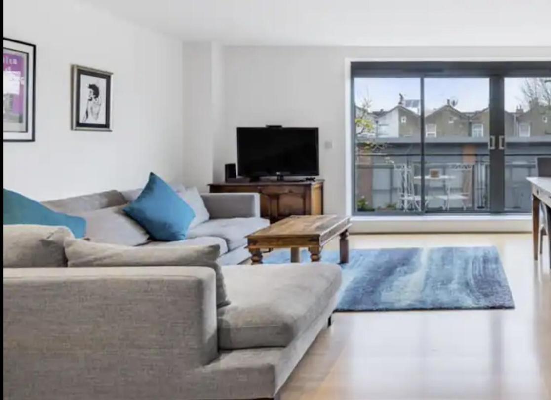 Spacious, Bright And Modern Flat In Holloway London Exterior photo